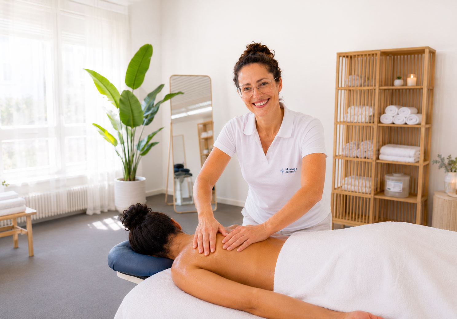 Therapeutische Massage im Massage Zentrum Richterswil